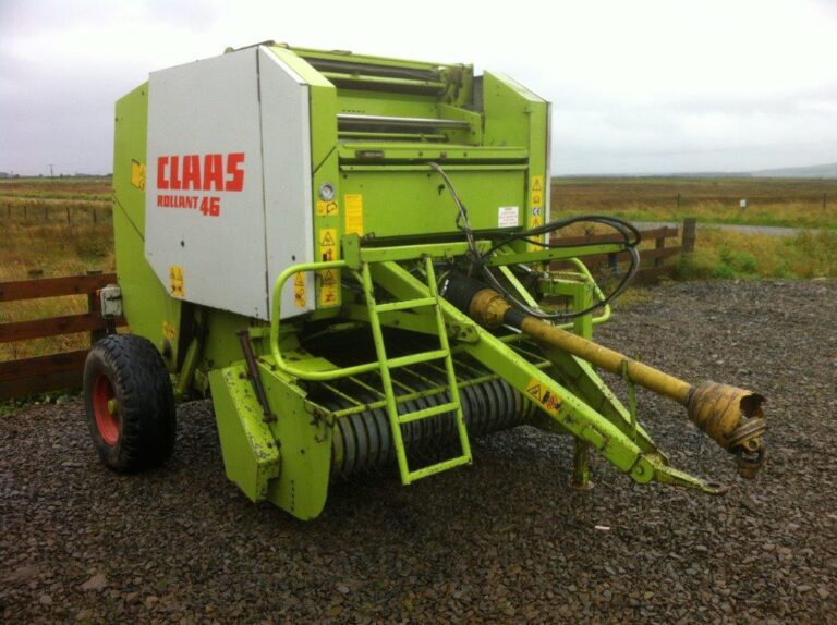 Claas 46 baler 001 - McLaren Tractors