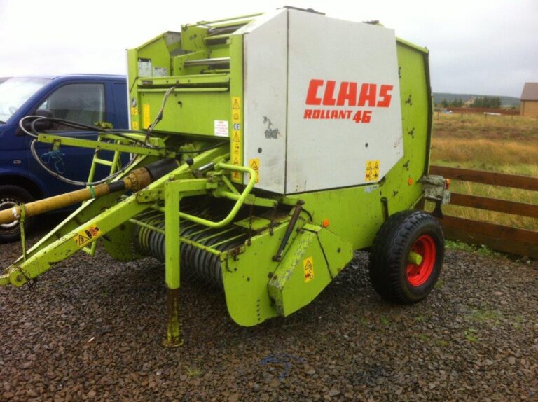 Claas 46 baler 002 - McLaren Tractors